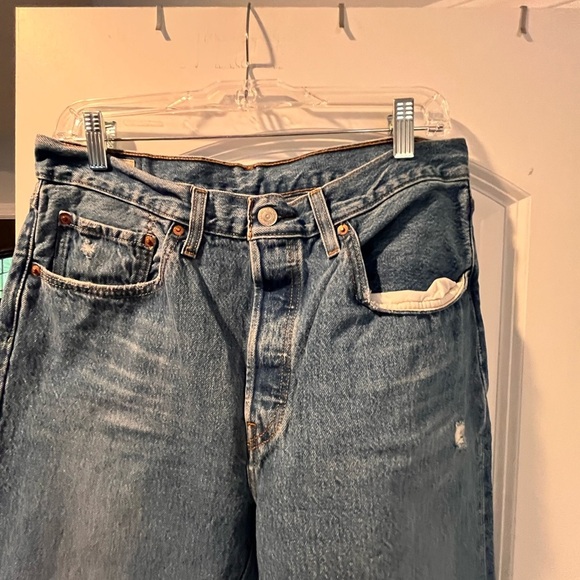 ~Levi’s 501~ Jeans - Size 30 - Picture 4 of 9